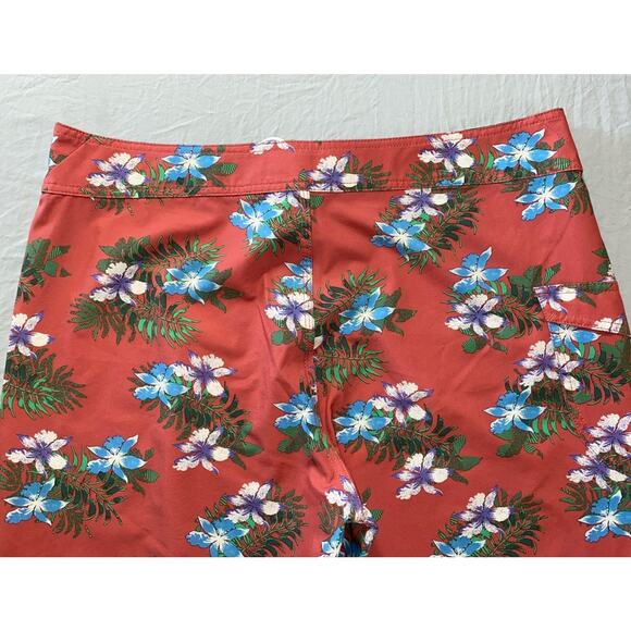 Volcom Men's Manic 20" Quick Dry Cargo Board Shorts. Red Floral, Men's 36. MINT! - Picture 5 of 5